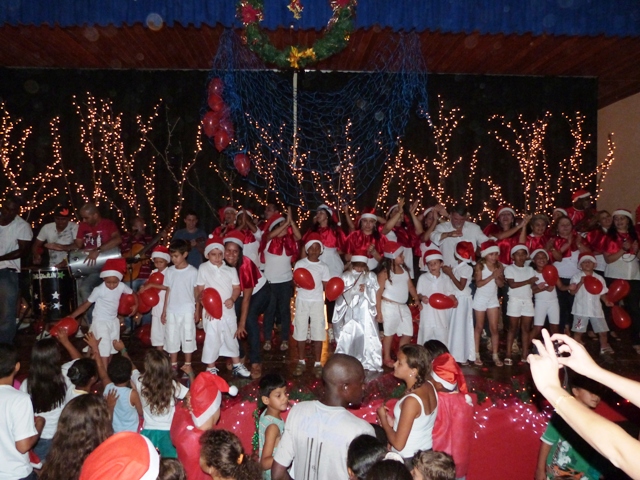 apresentacao_natalina_cemic_2011