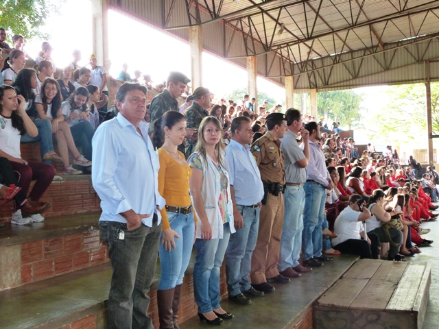 juramentobandeira201302